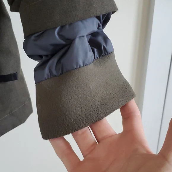 EUC NORTH FACE Girls down winter coat - Picture 9 of 10